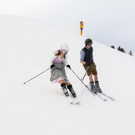 Dirndl & Lederhosen Skitag