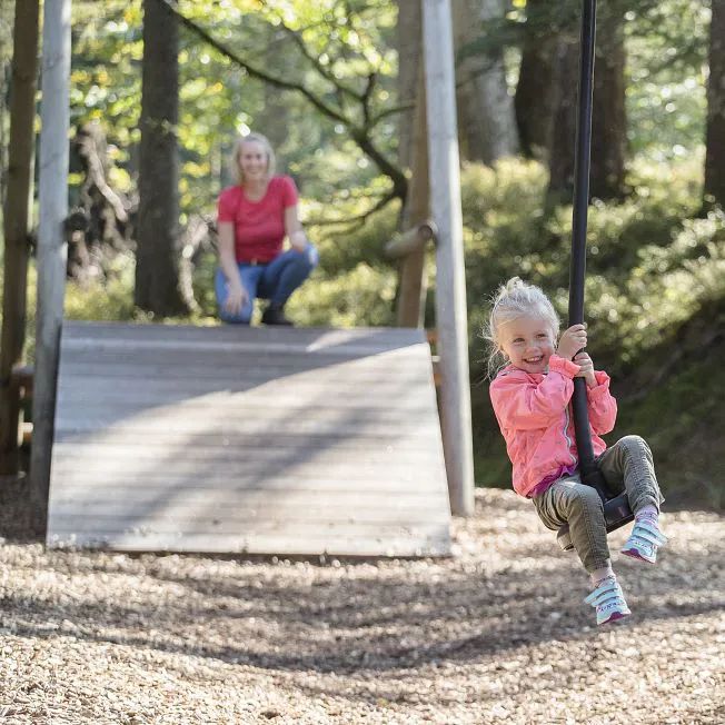 /media/gridteaser/spielende-kinder-moor-more-region-st.-johann-in-tirol-foto-defrancesco.webp